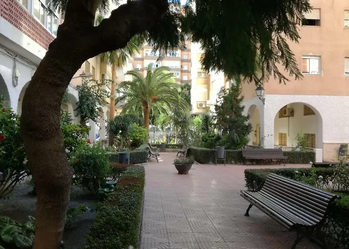 La Casa De Blanca. Coqueto Piso Centrico Y Cerca De Todo